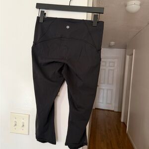 Lululemon Black Cropped Leggings